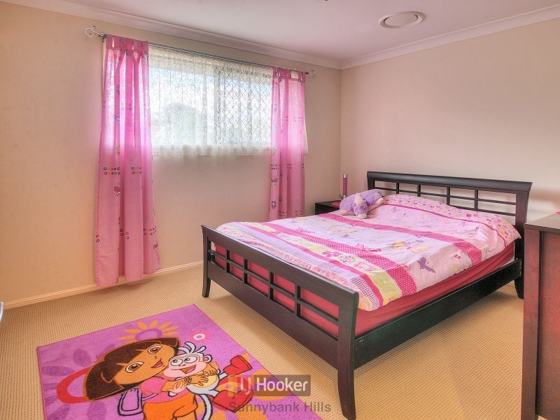 9 Jubilee Close, Eight Mile Plains QLD 4113