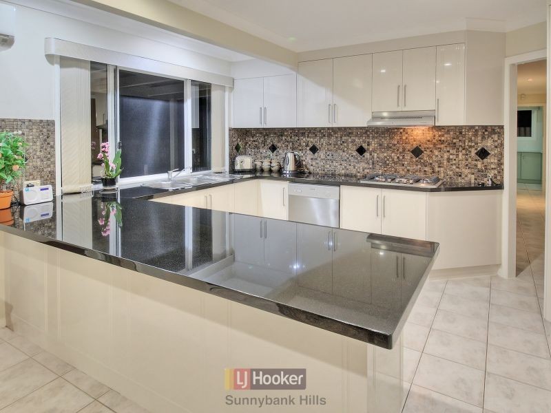 6 Tamarisk Way, Drewvale QLD 4116