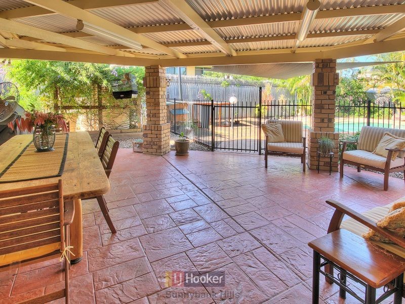 9 Taupo Place, Parkinson QLD 4115