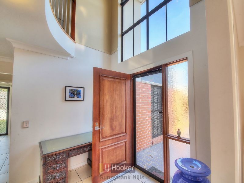 104 Didbrook Street, Robertson QLD 4109