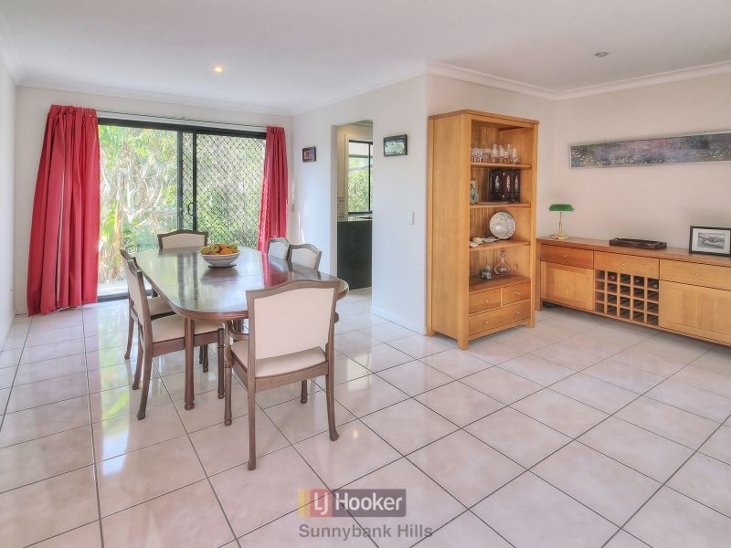 104 Didbrook Street, Robertson QLD 4109