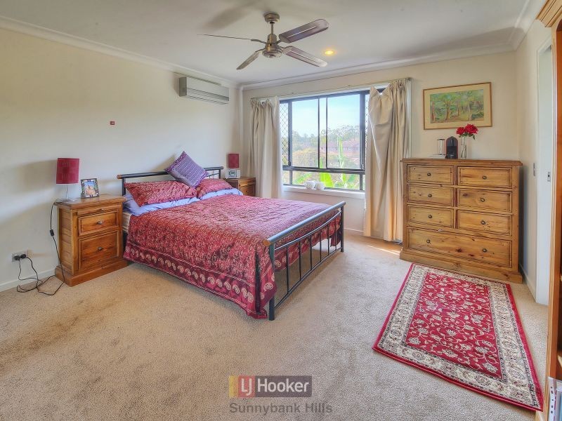 104 Didbrook Street, Robertson QLD 4109