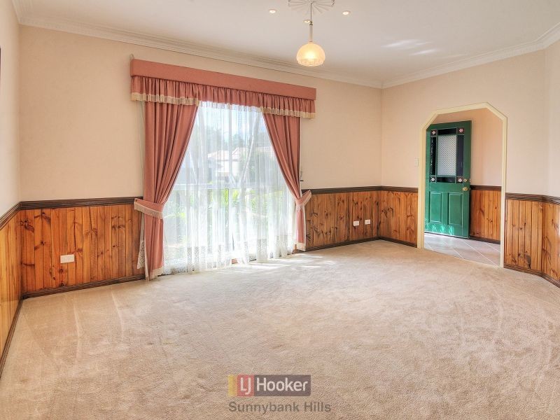 5 Umbel Place, Calamvale QLD 4116