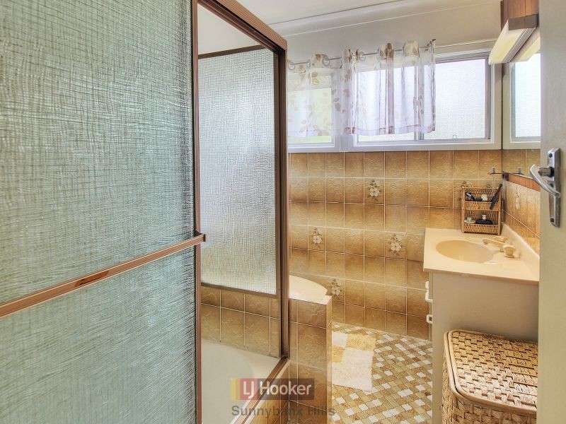 92 Valhalla Street, Sunnybank QLD 4109