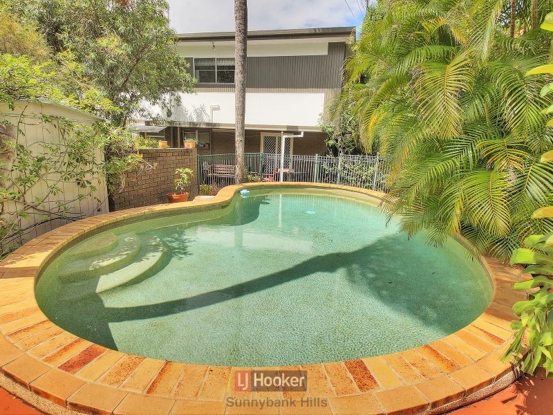 92 Valhalla Street, Sunnybank QLD 4109