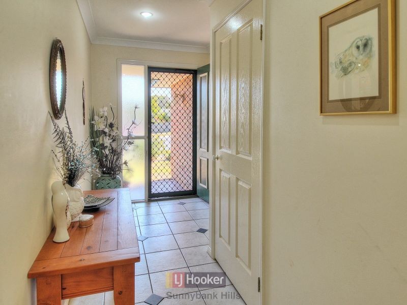 82 Nursery Avenue, Runcorn QLD 4113