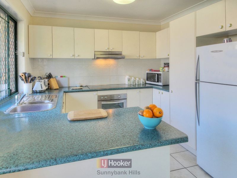 82 Nursery Avenue, Runcorn QLD 4113