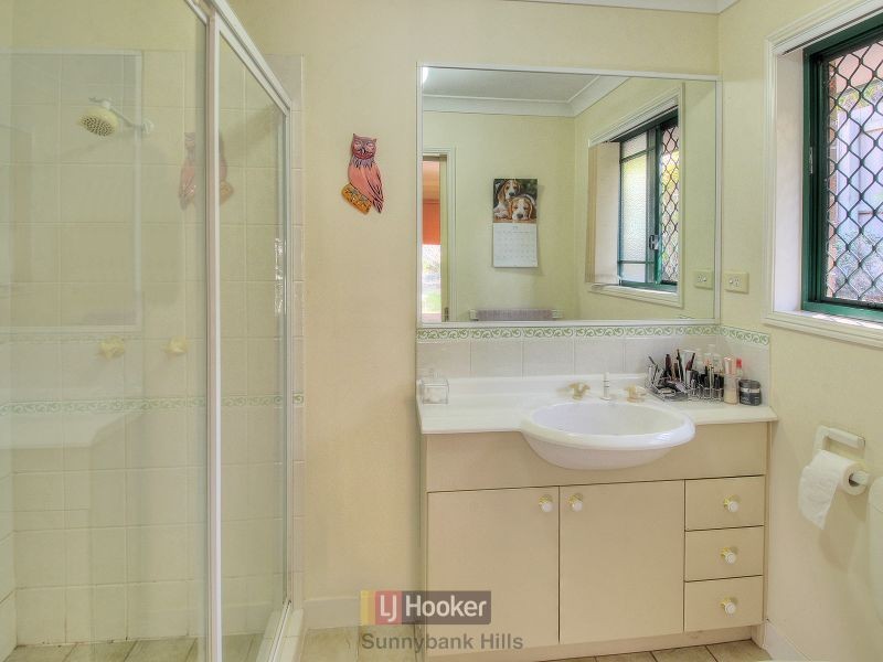 82 Nursery Avenue, Runcorn QLD 4113