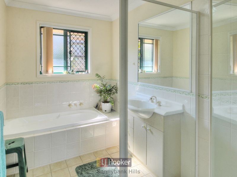 82 Nursery Avenue, Runcorn QLD 4113