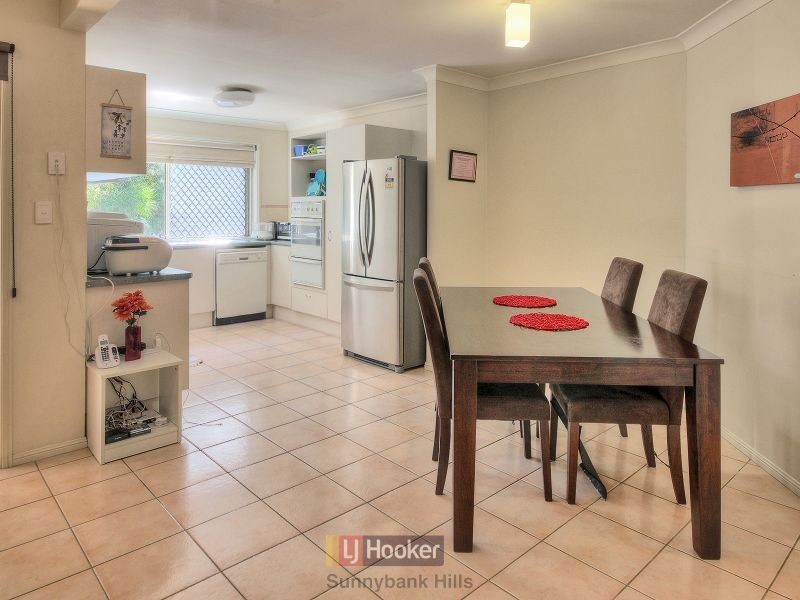 17 Waterlilly Place, Calamvale QLD 4116