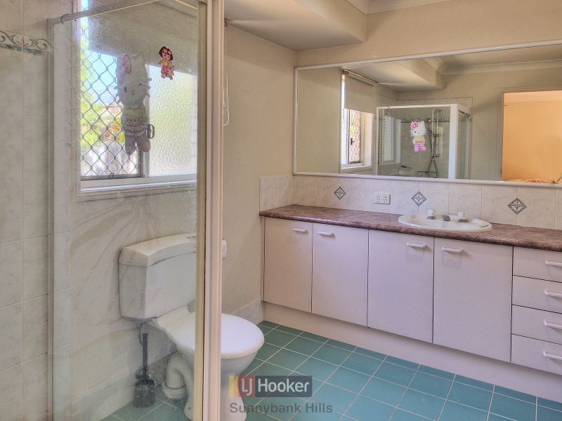 17 Waterlilly Place, Calamvale QLD 4116