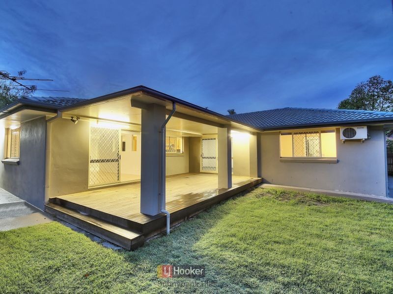 12 Hoover Court, Stretton QLD 4116