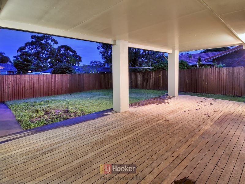 12 Hoover Court, Stretton QLD 4116