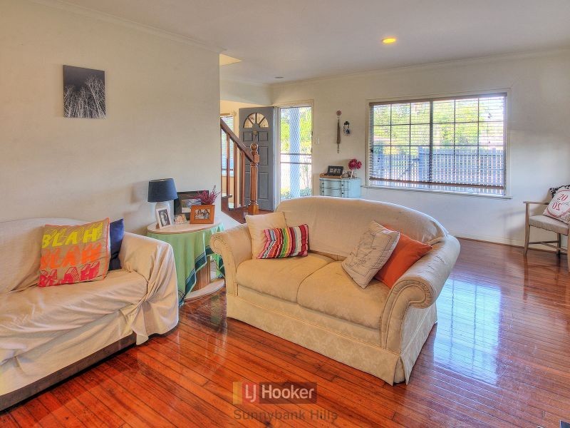 4 Grout Street, Macgregor QLD 4109