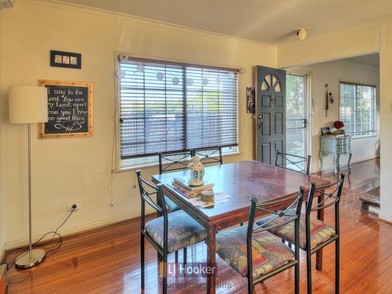 4 Grout Street, Macgregor QLD 4109