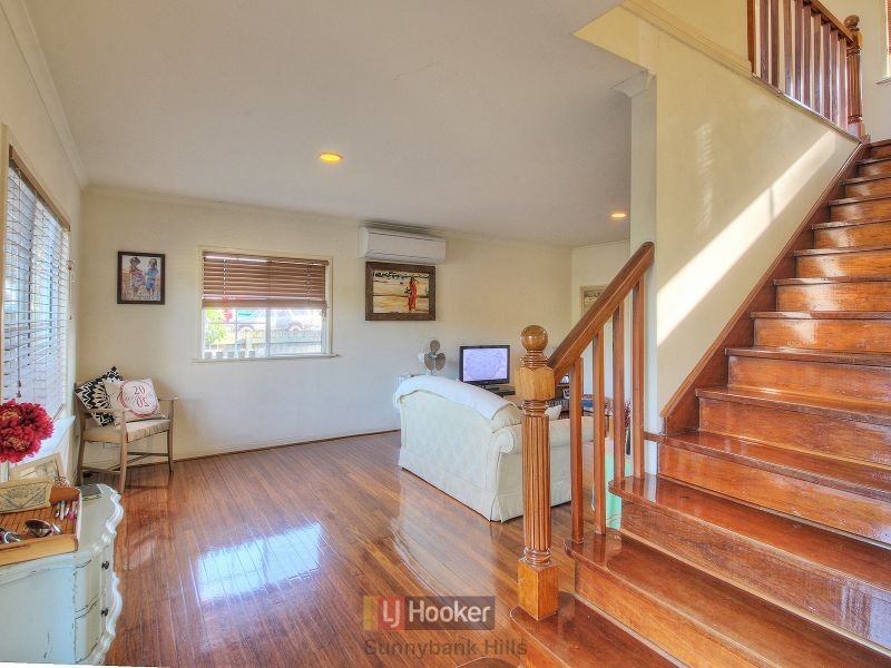 4 Grout Street, Macgregor QLD 4109