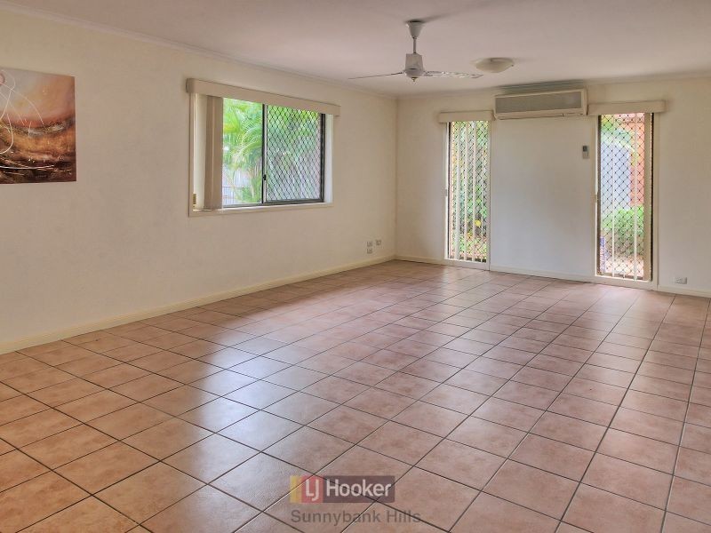 8 Dubarry Street, Sunnybank Hills QLD 4109