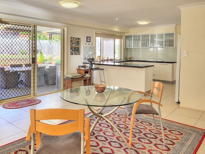 139 White Cedar Circuit, Stretton QLD 4116