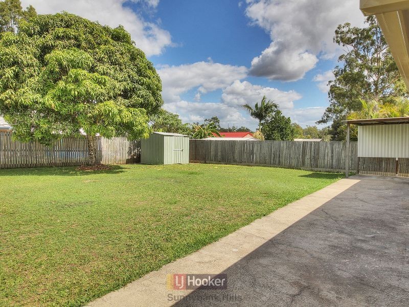 77 Barossa Street, Kingston QLD 4114
