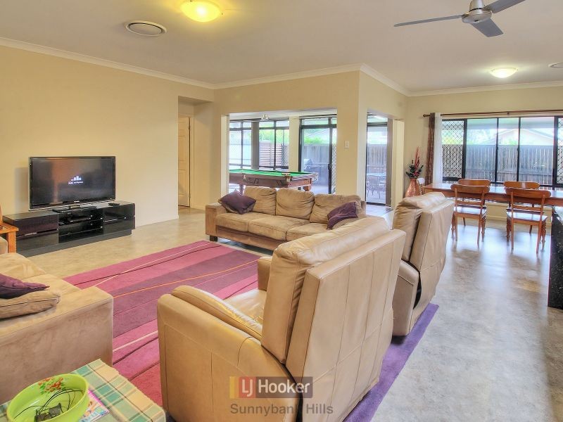 7 Sumayyah Place, Calamvale QLD 4116