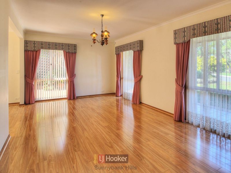 7 Cressbrook Street, Eight Mile Plains QLD 4113