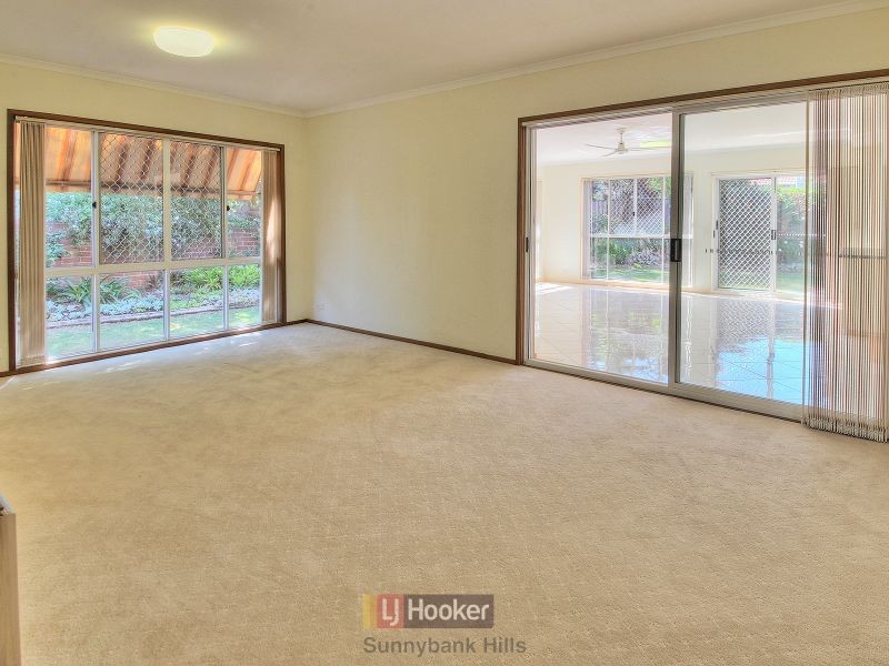 7 Cressbrook Street, Eight Mile Plains QLD 4113