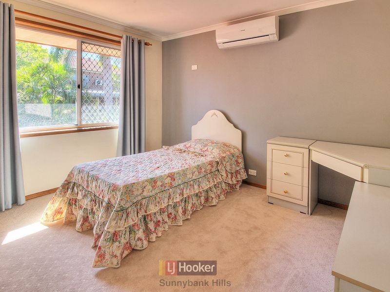 7 Cressbrook Street, Eight Mile Plains QLD 4113