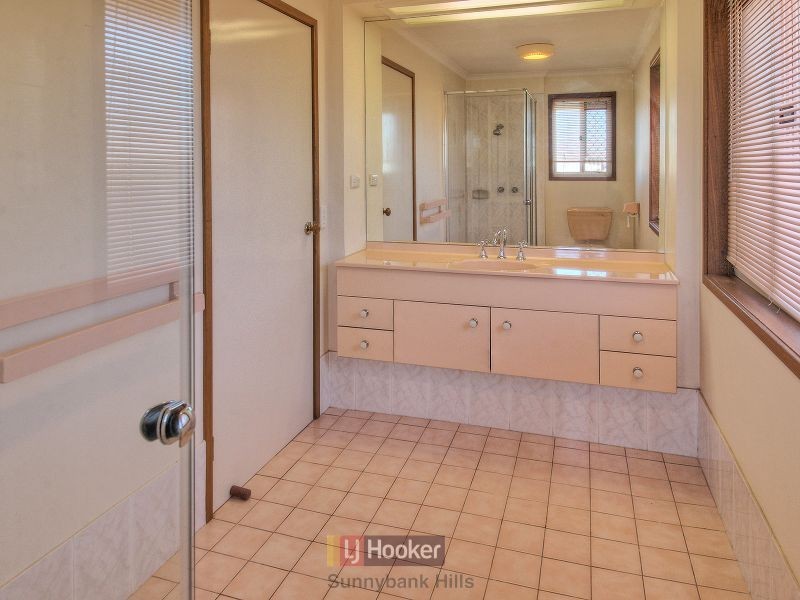 7 Cressbrook Street, Eight Mile Plains QLD 4113