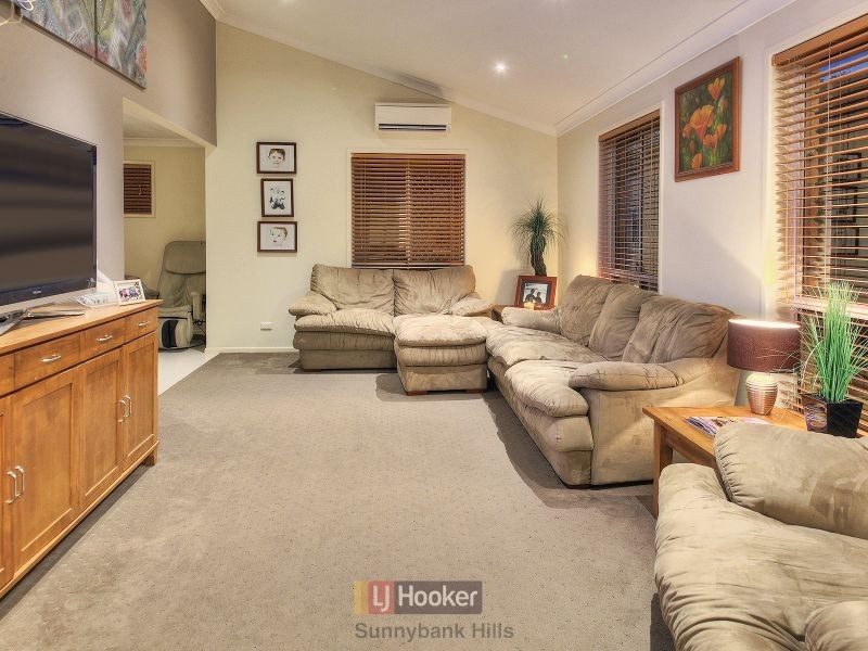 14 Mckinley Court, Stretton QLD 4116