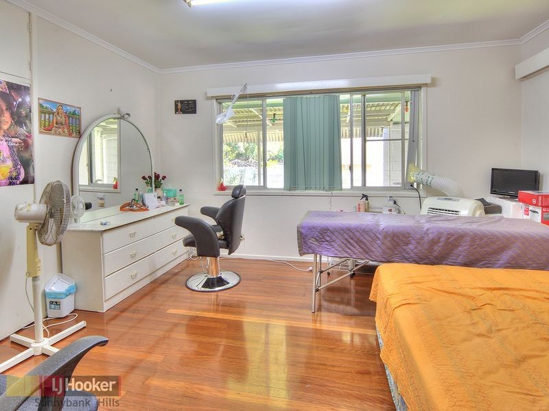 20 Grout Street, Macgregor QLD 4109