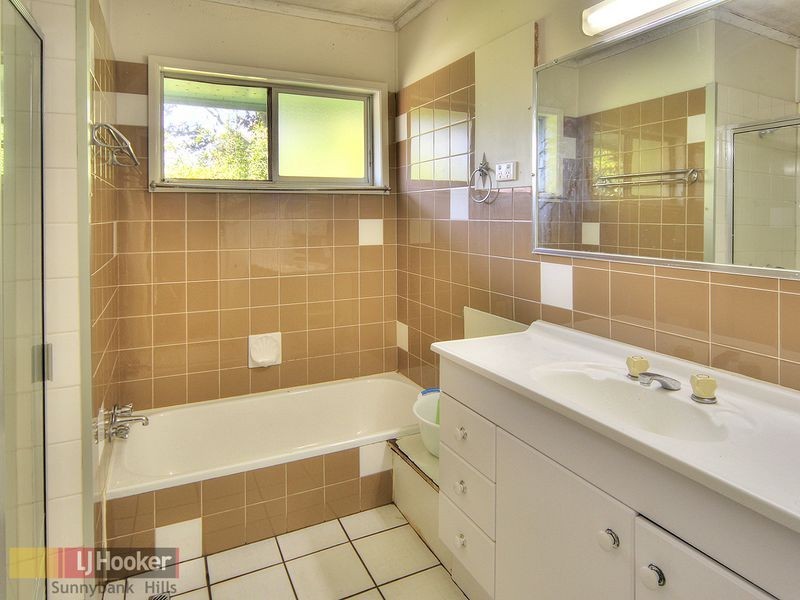 20 Grout Street, Macgregor QLD 4109