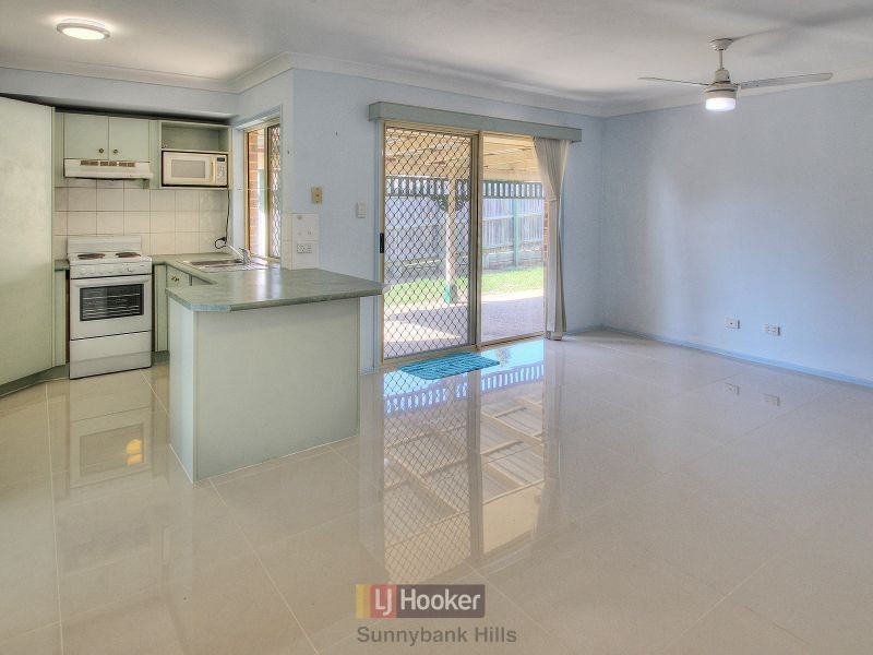 33 Allarton Street, Coopers Plains QLD 4108