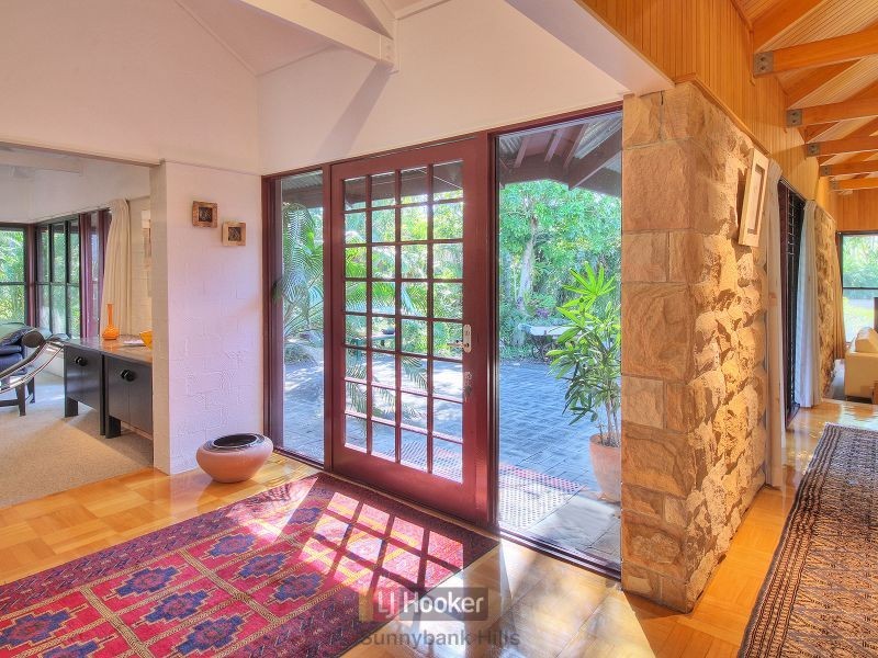 61 Gaskell Street, Eight Mile Plains QLD 4113