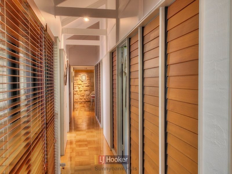 61 Gaskell Street, Eight Mile Plains QLD 4113