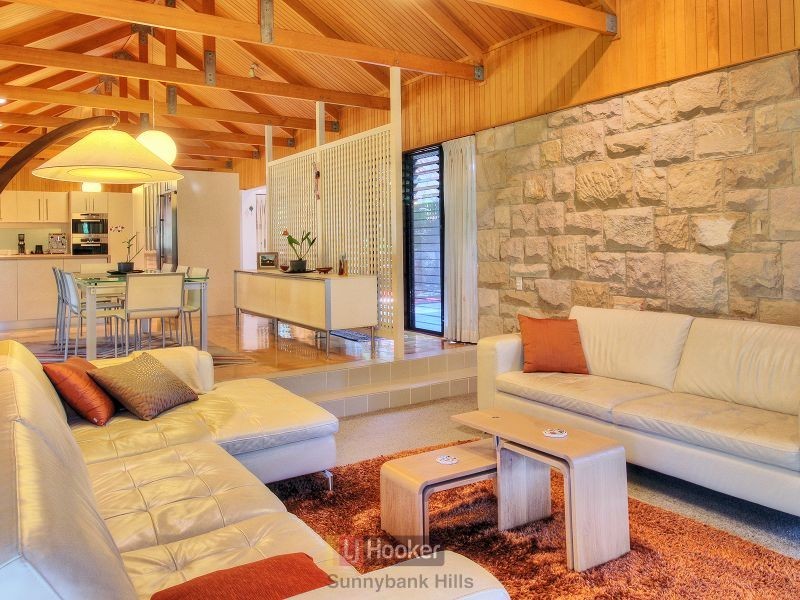 61 Gaskell Street, Eight Mile Plains QLD 4113