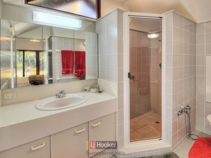 61 Gaskell Street, Eight Mile Plains QLD 4113