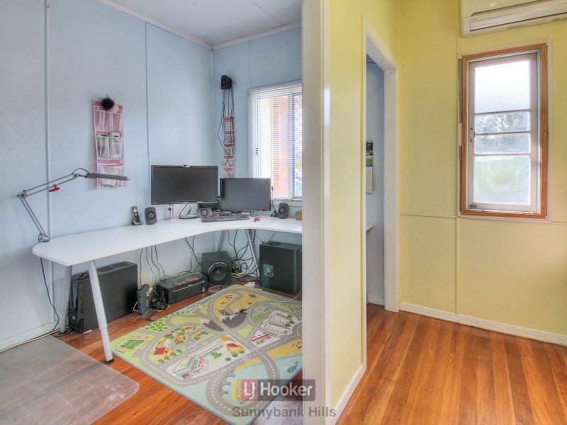 213 Orange Grove Road, Coopers Plains QLD 4108