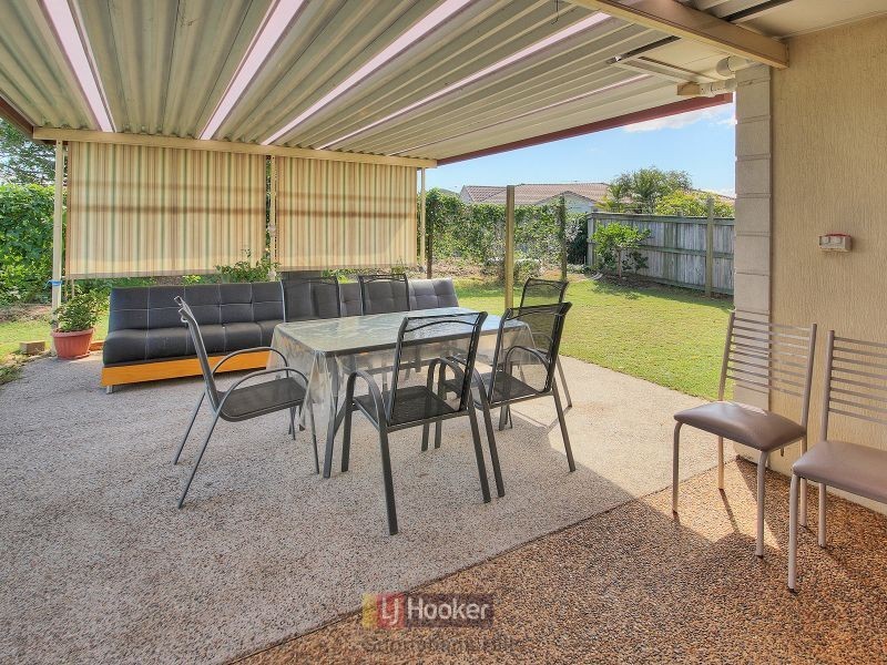 1 Abelia Close, Calamvale QLD 4116