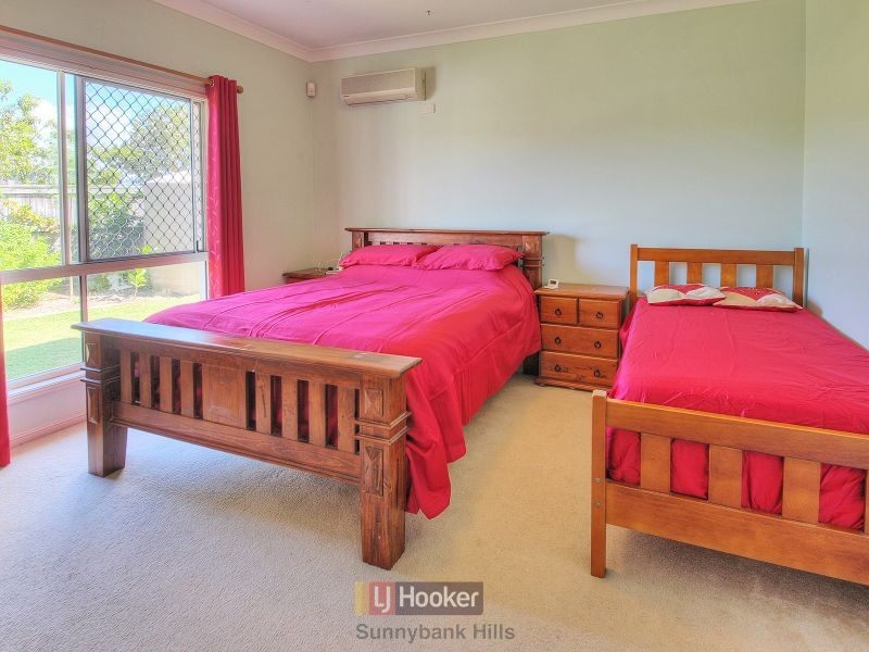 1 Abelia Close, Calamvale QLD 4116