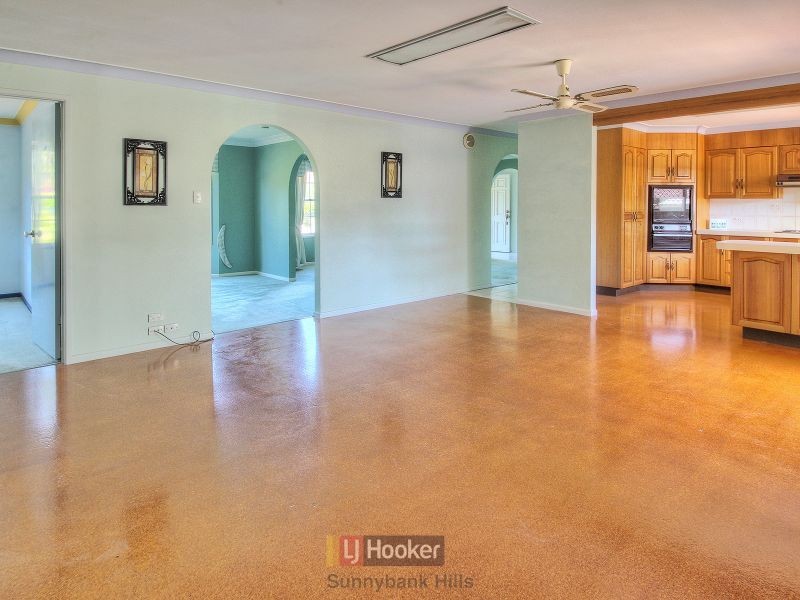 8 Tequila Court, Calamvale QLD 4116