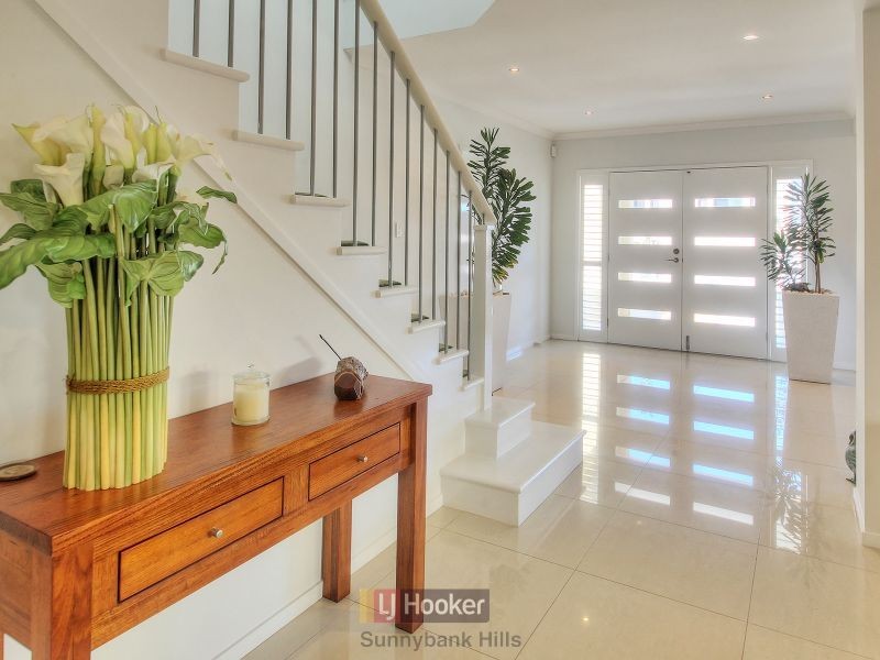 29 Manor Street, Eight Mile Plains QLD 4113