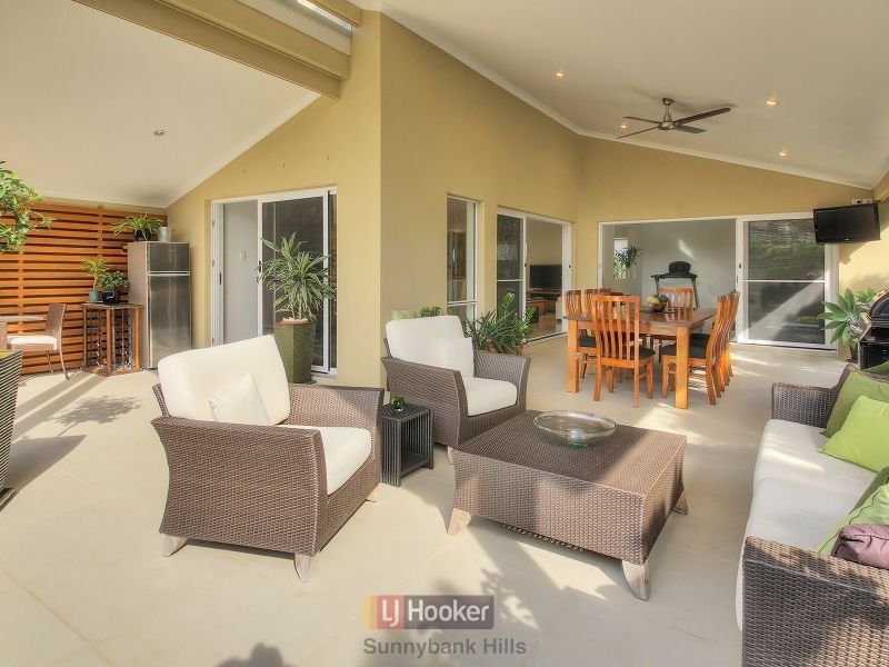 29 Manor Street, Eight Mile Plains QLD 4113