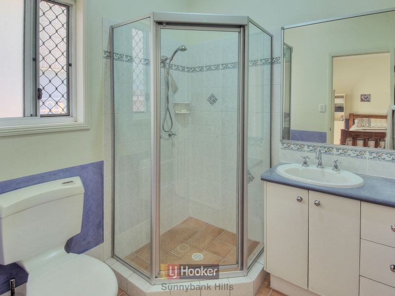 3 The Concourse, Underwood QLD 4119