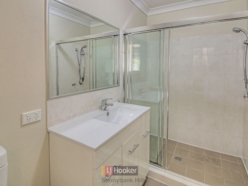 2 O’Neill Court, Calamvale QLD 4116