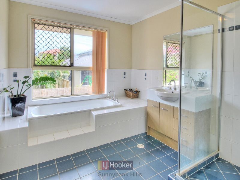 10 Keith Street, Kuraby QLD 4112