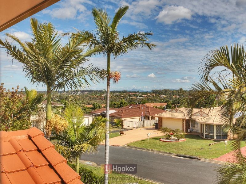 70 Golden Rain Place, Stretton QLD 4116