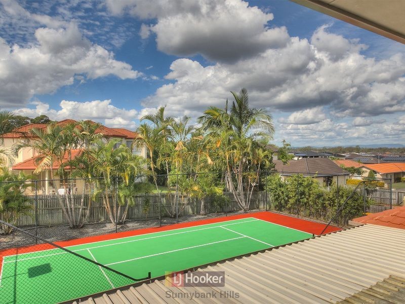 70 Golden Rain Place, Stretton QLD 4116