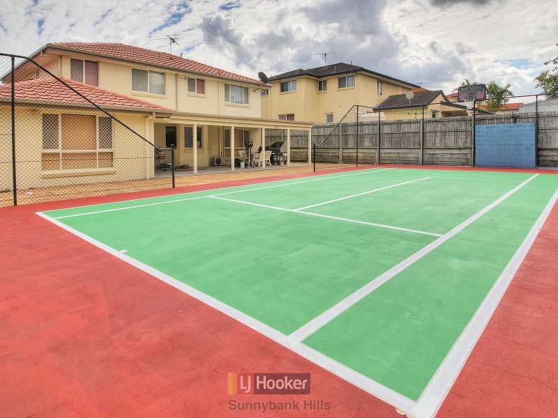 70 Golden Rain Place, Stretton QLD 4116