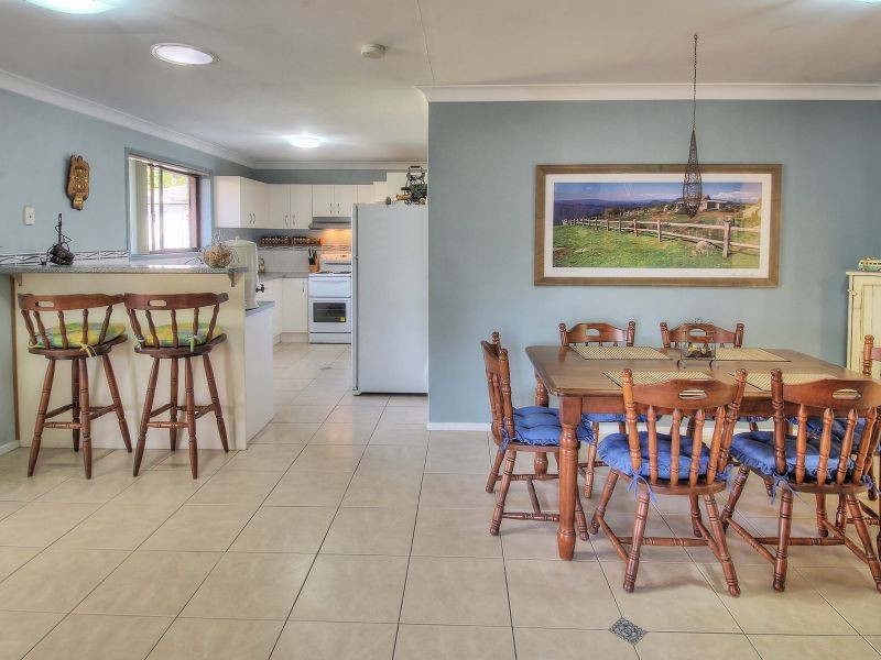 124 Flinders Crescent, Boronia Heights QLD 4124