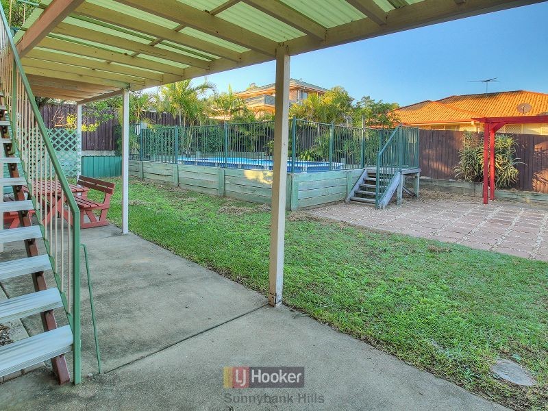 16 Manzill Street, Sunnybank Hills QLD 4109